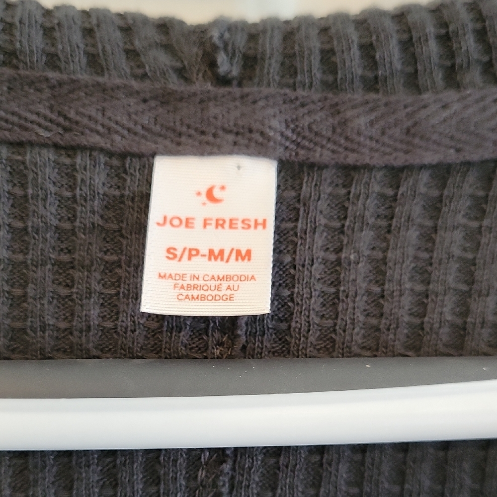 Worn Once V-Neck Hooded Waffle Shirt - Picture 2 of 4